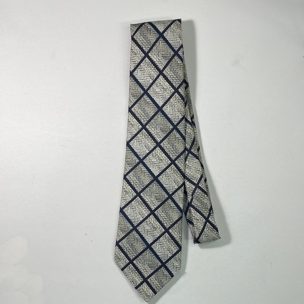 Classic Navy and Cream Checkered Tie